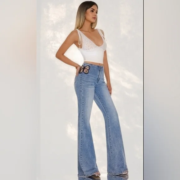 Canana Butterfly Cutout Flare Jeans Size 29 (Runs Big) - Picture 11 of 12